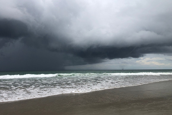 Storm is approaching.